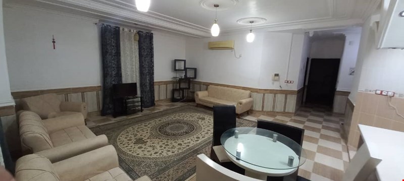  کاربری   - مسکونی  - آپارتمان  - موجود  - 2 اتاق  - 1طبقه  - شمالی،جنوبی(دوکله)  - فقط تصویر دار  - مبله  - پارکینک 