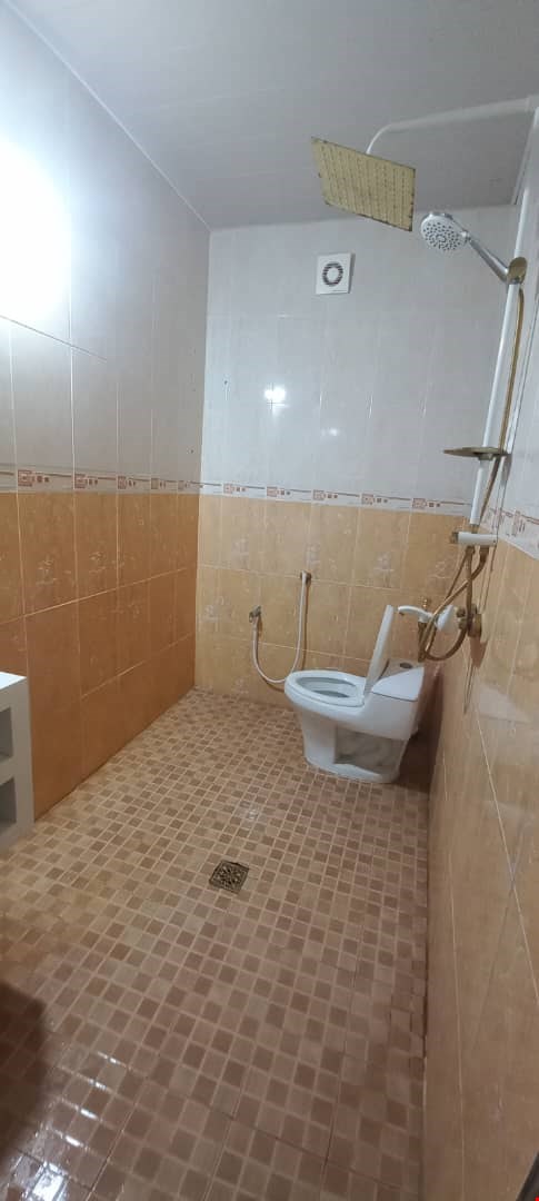  کاربری   - مسکونی  - آپارتمان  - موجود  - 2 اتاق  - 2طبقه  - شمالی،جنوبی(دوکله)  - فقط تصویر دار  - مبله  - پارکینک 