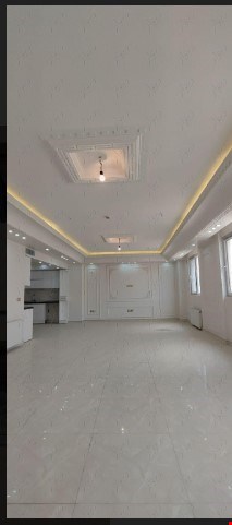  کاربری   - مسکونی  - آپارتمان  - موجود  - 2 اتاق  - 5طبقه  - شمالی  - فقط تصویر دار  - کلید نخورده  - پارکینک 